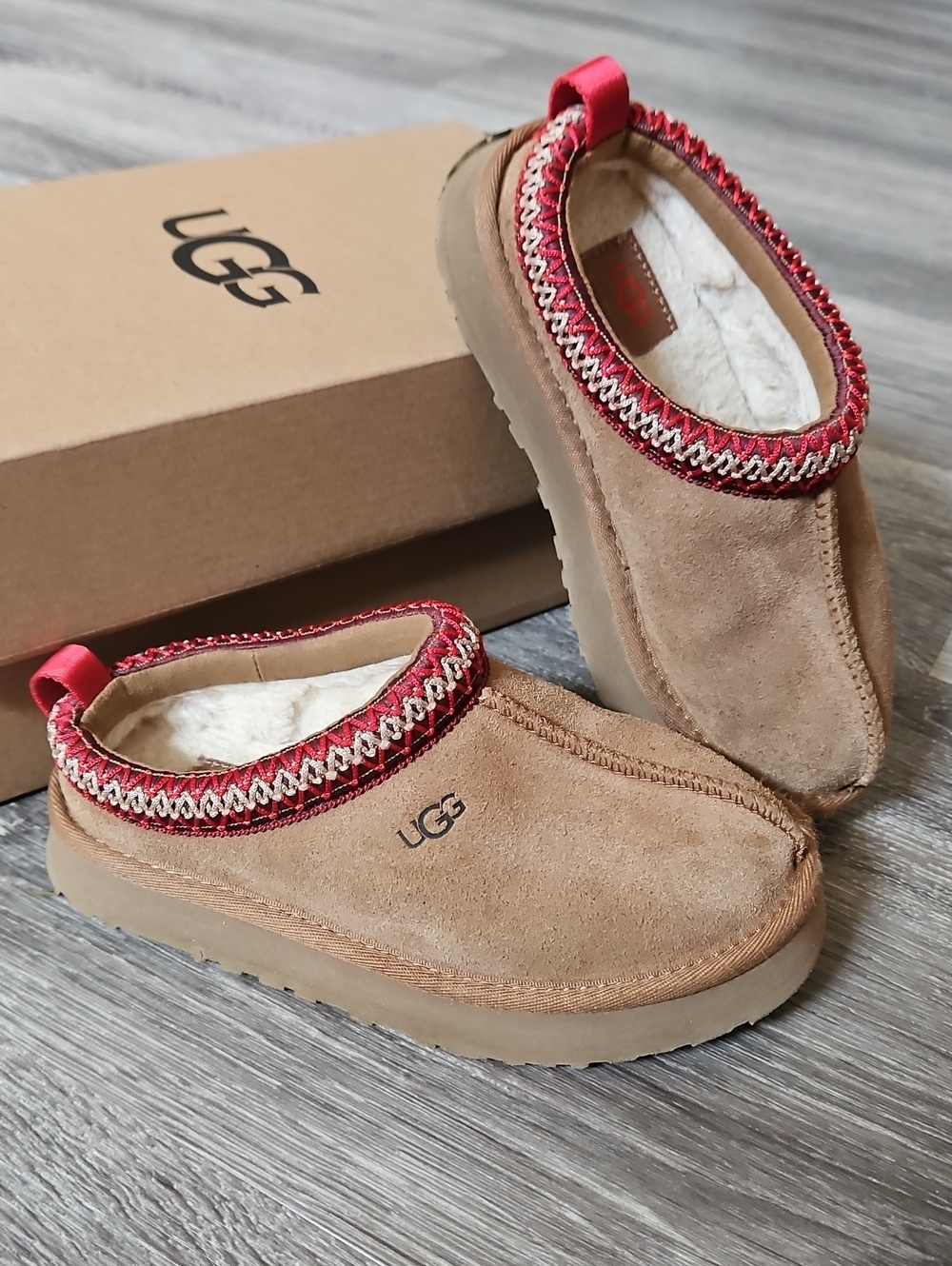 UGG Kids Tasman shoes Suede Slip-On Slippers with Red Trim